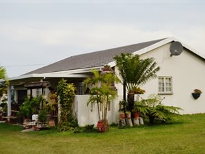 3 Bed House in Port Edward