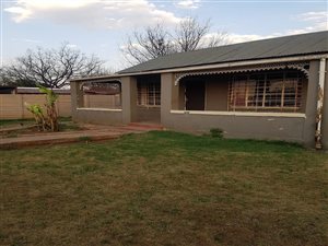 6 Bed House in Brakpan Central