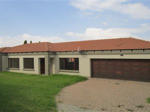 3 Bed House in Witbank