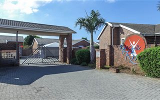3 Bedroom Townhouse in Gonubie