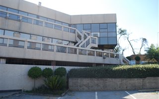 2522 m² Office Space in Morningside