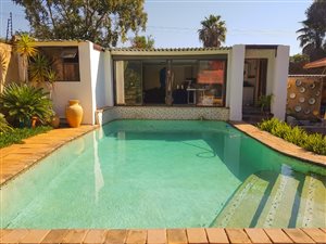 7 Bed House in Villieria