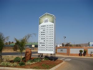 Commercial space in Montana Park