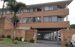122 m² Office Space in Cowies Hill