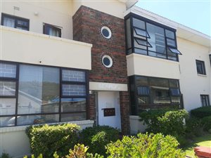 2 Bedroom Apartment in Fish Hoek