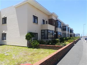 2 Bed Apartment in Fish Hoek