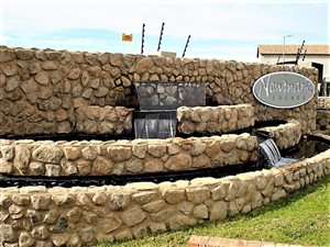1100 m² Land available in Newmark Estate