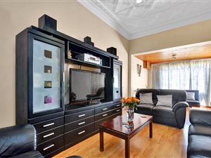 4 Bed House in Mayfair