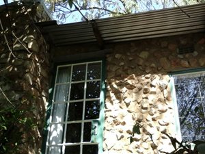 2 Bed Garden Cottage in Villieria