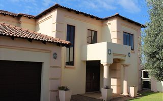 3 Bedroom House in Irene Farm Villages