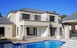 4 Bedroom House in Sandown