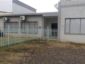 1300 m² Commercial space in Middelburg