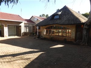 3 Bed House in Doringkruin