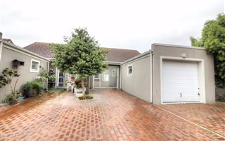 2 Bedroom Townhouse in Paarl