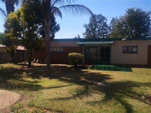 5 Bed House in Arbor Park