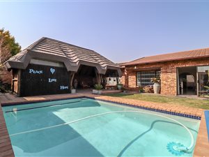 3 Bed Cluster in Edenglen