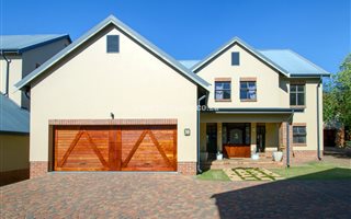 3 Bedroom Cluster in Heritage Hill