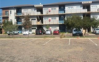 87 m² Office Space in Lombardy Estate
