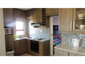 2 Bed Apartment in Uvongo