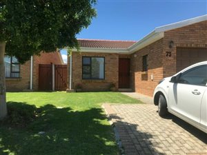2 Bed House in Somerset West Central
