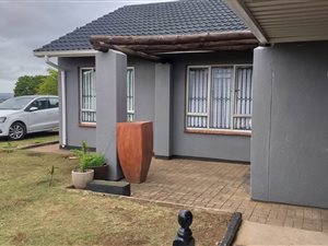 3 Bed House in Newlands East