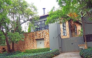 2 Bedroom House in Houghton Estate