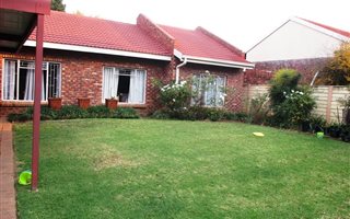 4 Bedroom House in Miederpark