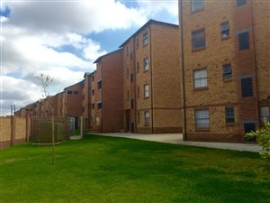 2 Bedroom Apartment in Raslouw
