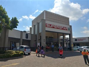 104 m² Commercial space in Lyttelton Manor