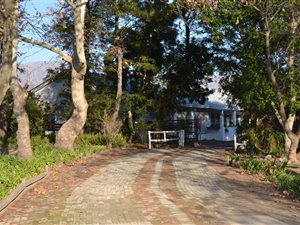 5 ha Farm in Paarl Central East