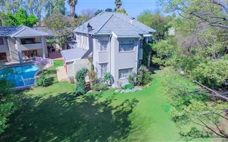 7 Bedroom House in Lambton