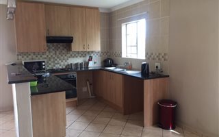 2 Bedroom Apartment in Willow Park Manor