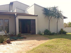 5 Bed House in Uvongo