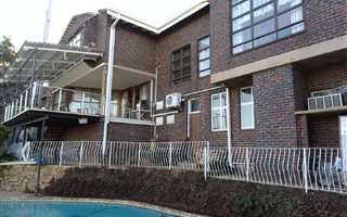 4 Bedroom House in Lydiana