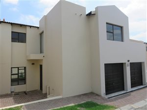 3 Bedroom Cluster in Dainfern