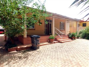3 Bed House in Krugersdorp North