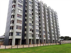 2 Bed Apartment in Sea Park
