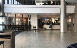 309 m² Commercial space in Sandhurst