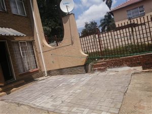 2 Bed Townhouse in Silverton