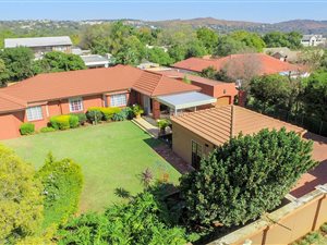 3 Bed House in Waterkloof