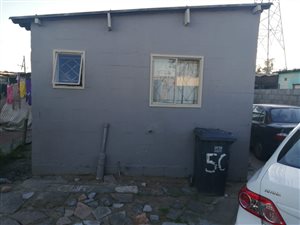 1 Bed House in Kalkfontein