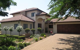 4 Bedroom House in The Meadows