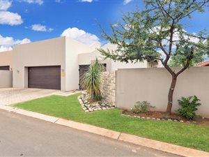 3 Bed Townhouse in Brentwood