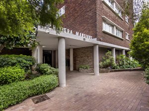 3 Bed Apartment in Riviera