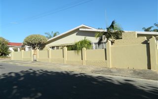 3 Bedroom House in Vredendal