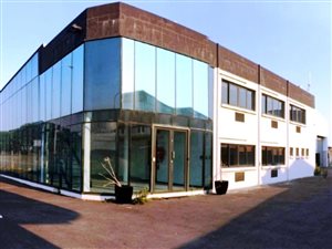 4048 m² Commercial space in Airport Industria