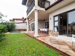 4 Bedroom House in Port Zimbali