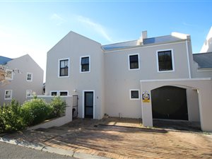 4 Bed House in Welgevonden Estate