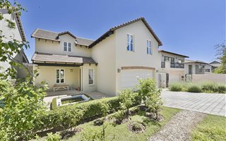4 Bedroom House in Fourways Gardens