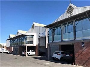 510 m² Commercial space in Airport Industria